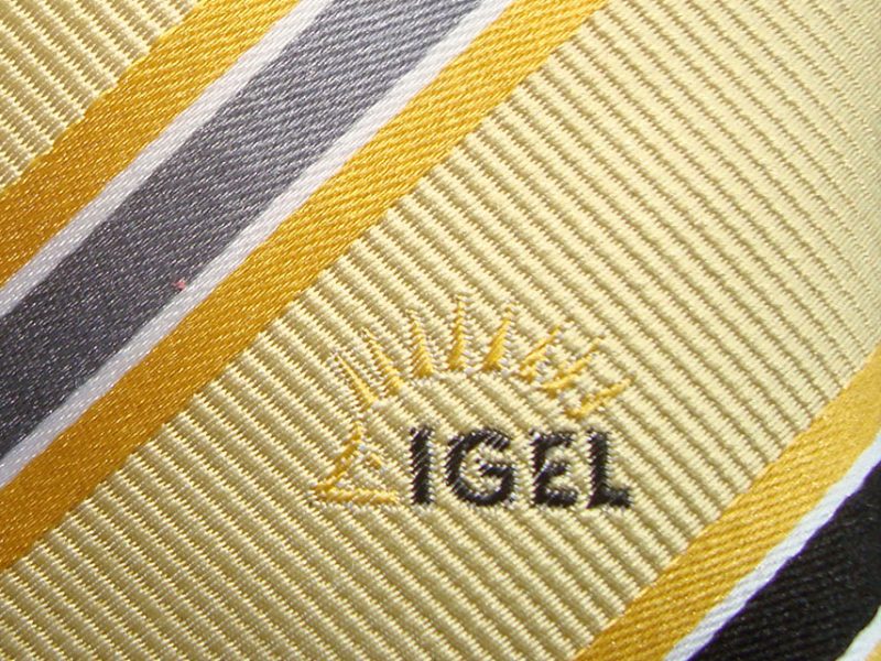 Krawatten mit Logo - Personalisierte Firmenkrawatten, Personalisierte Krawatten und Tücher/Schals für Ihr Unternehmen