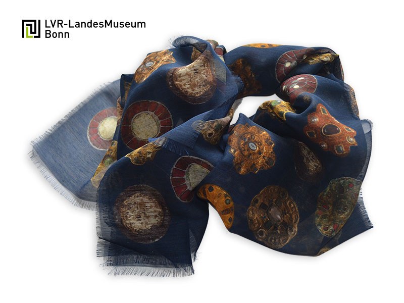 Schals aus Wolle/Seide für das LVR-Museum Bonn